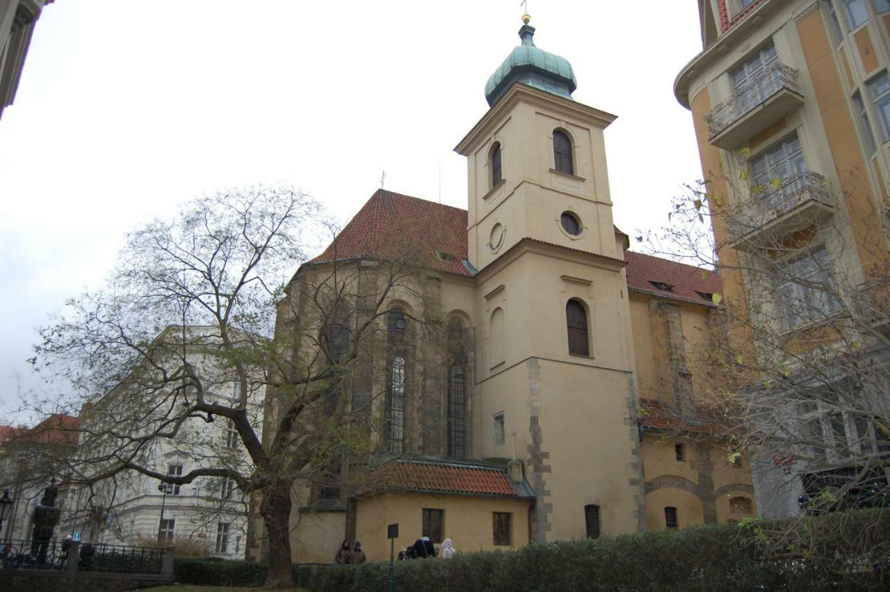 Apartment In The Heart Of Praga Zewnętrze zdjęcie