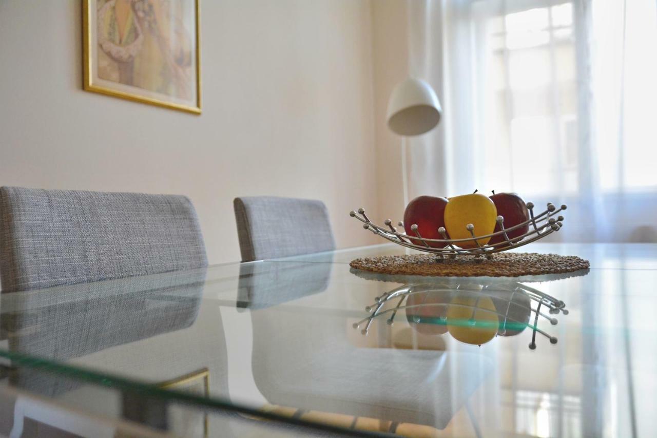 Apartment In The Heart Of Praga Zewnętrze zdjęcie